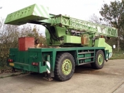 CRANE KRUPP 25 Ton