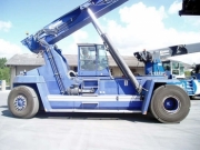 Reachstacker